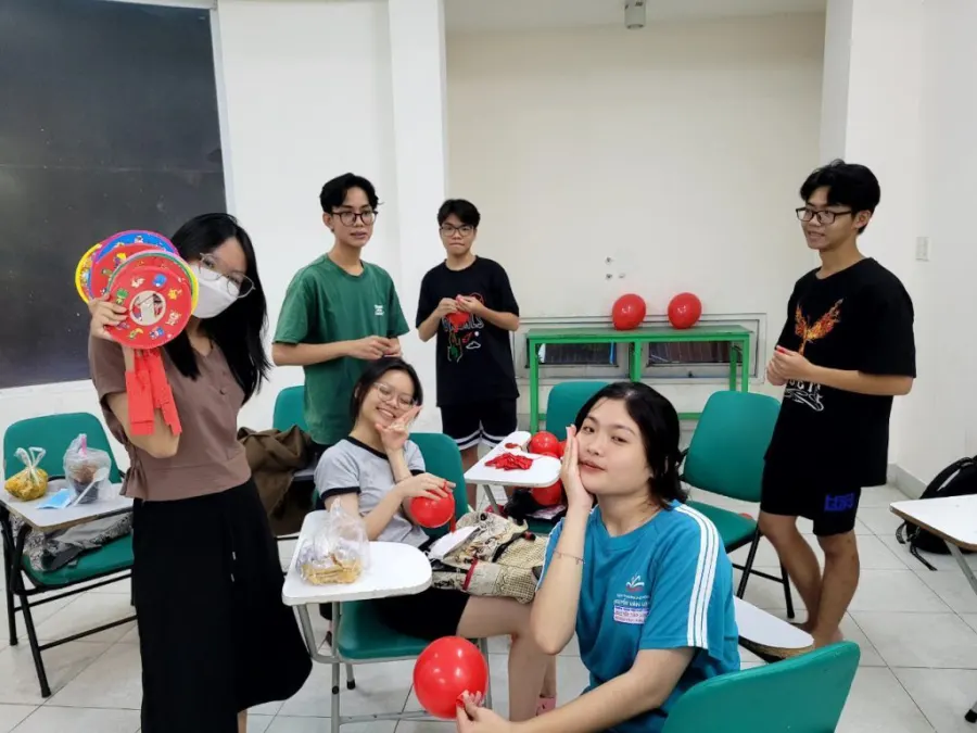 Trung tâm Anh Ngữ Tri Thức Vàng