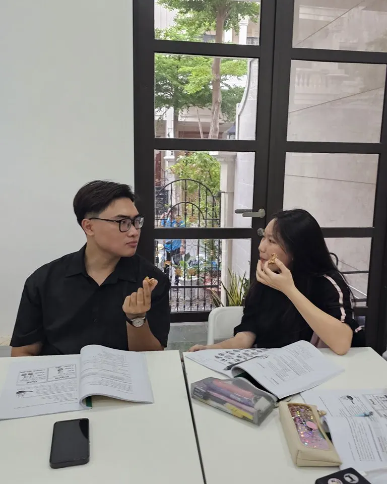 Trung tâm Anh ngữ Aurora English
