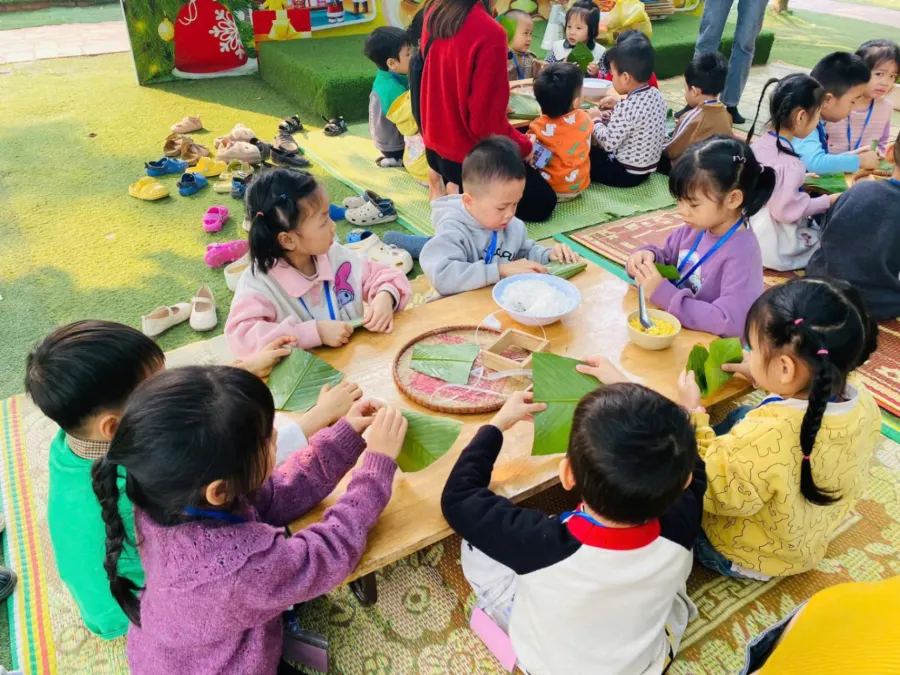 Trường Mầm non Phương Hồng