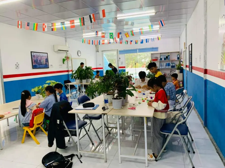 Trung tâm Anh Ngữ Hàn Lâm Mỹ - American Academic English Br