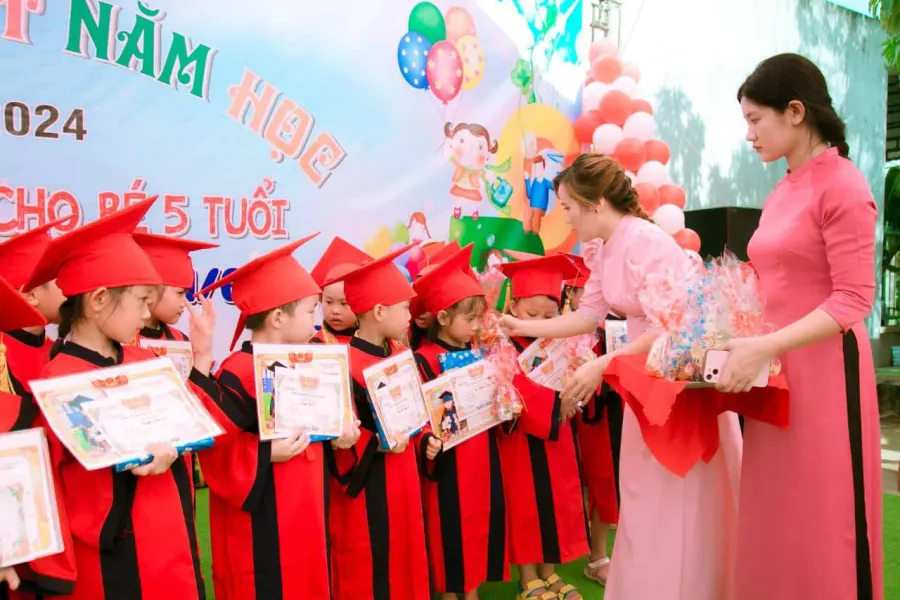Trường Mầm Non Măng Non