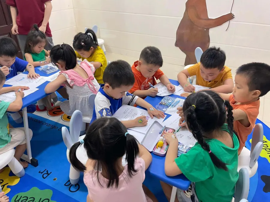 Trường Ngoại ngữ ISHINE - Tp Vinh