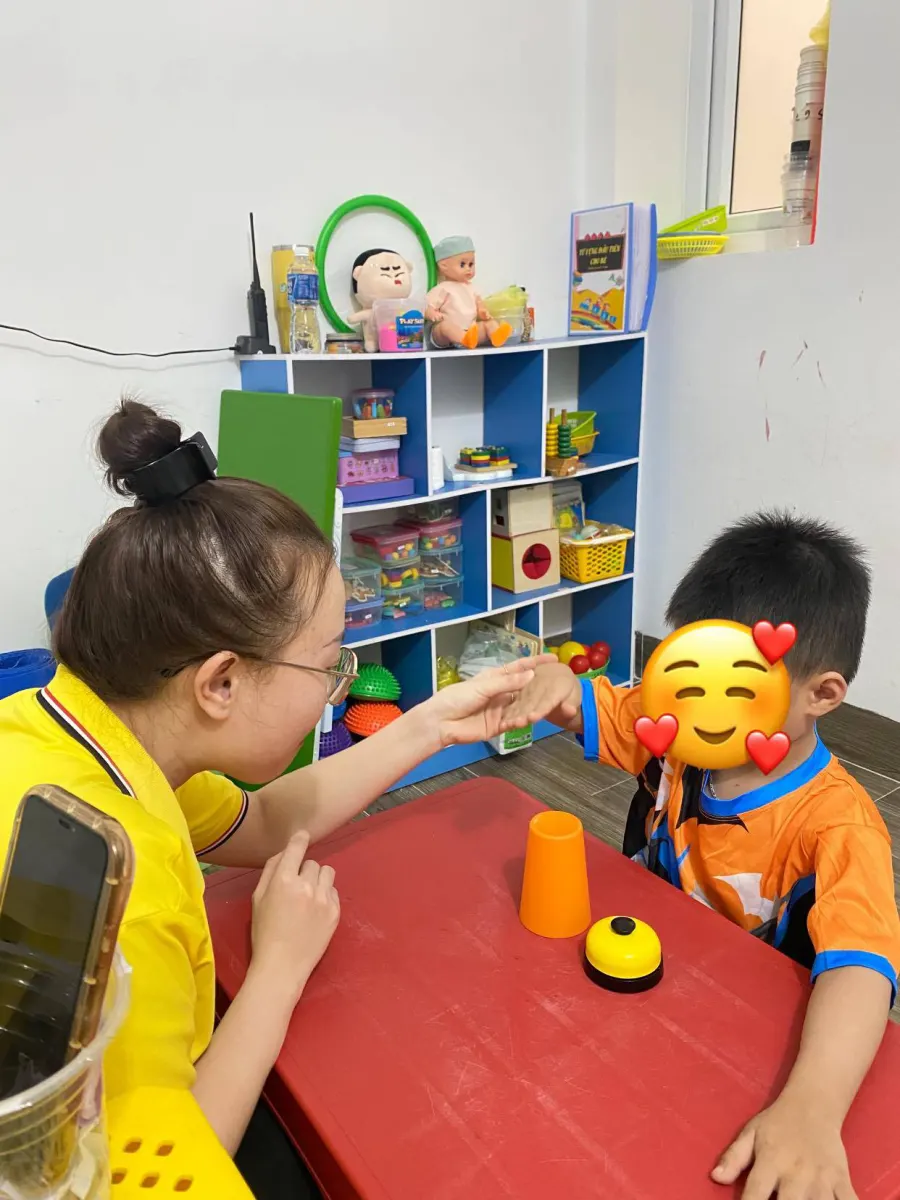 Trung tâm Can Thiệp Sớm Hoa Hy Vọng