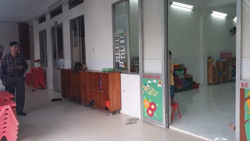 Trường mầm non Hoàng Anh