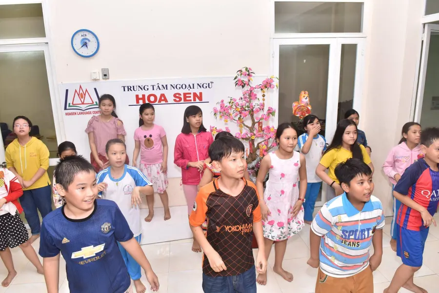 Trung tâm Ngoại ngữ Hoa Sen