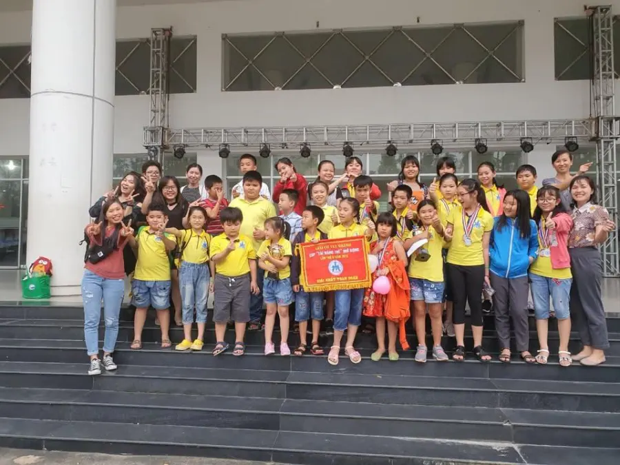 Câu lạc bộ Kiệt Tướng trẻ Tương lai 1