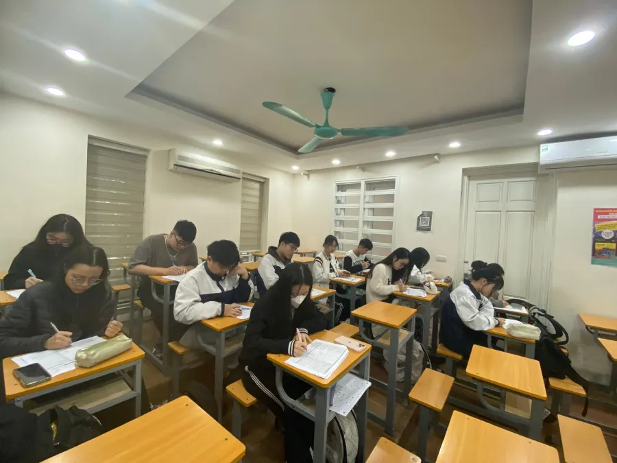 Trung tâm luyện thi đại học Bình Minh