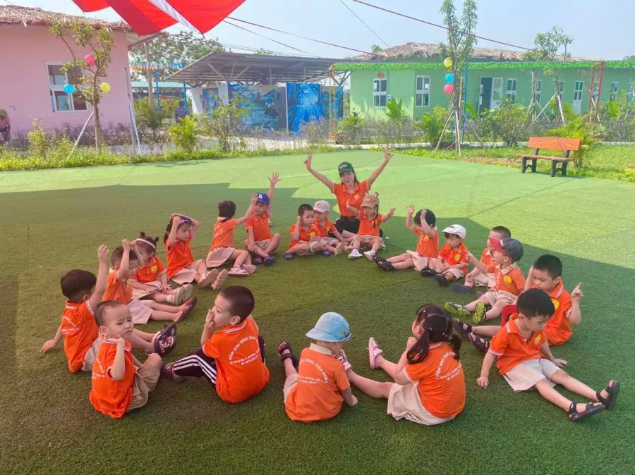 Trường Mầm Non Bông Hoa Nhỏ