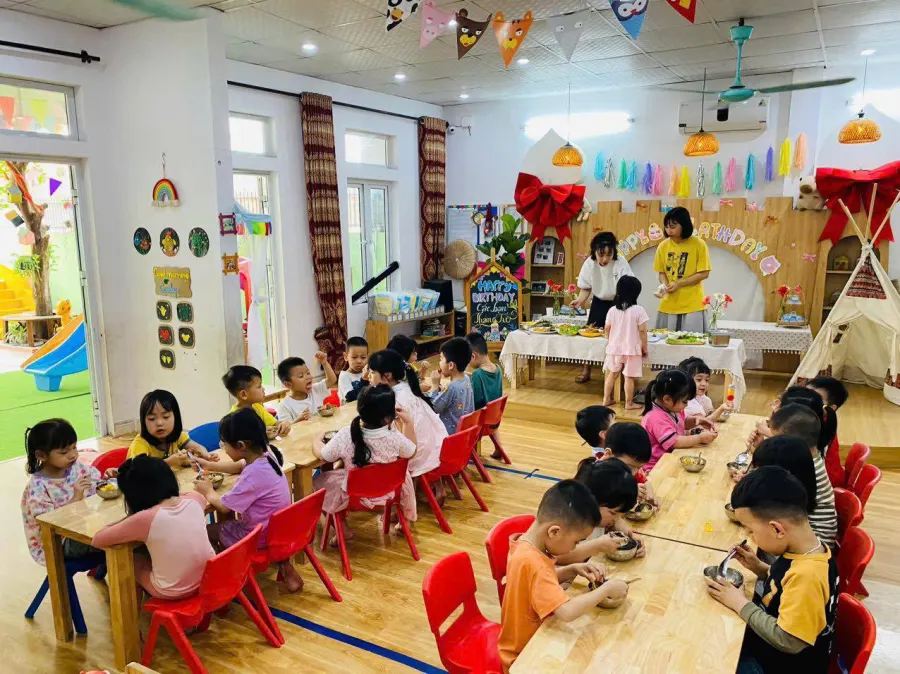 Trường Mầm non Thiên Thần Nhỏ