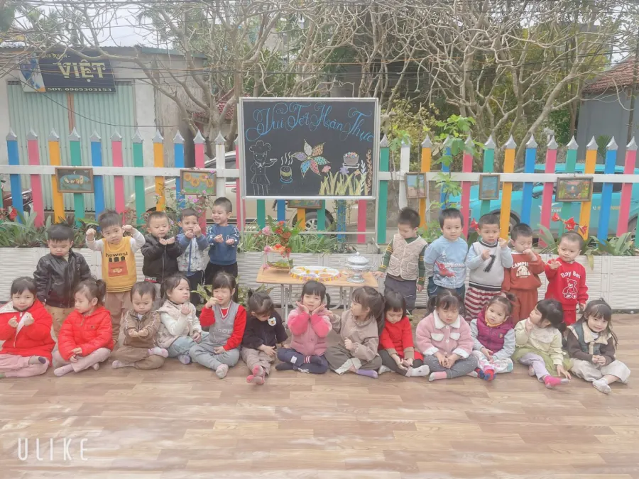 Mầm non Einstein