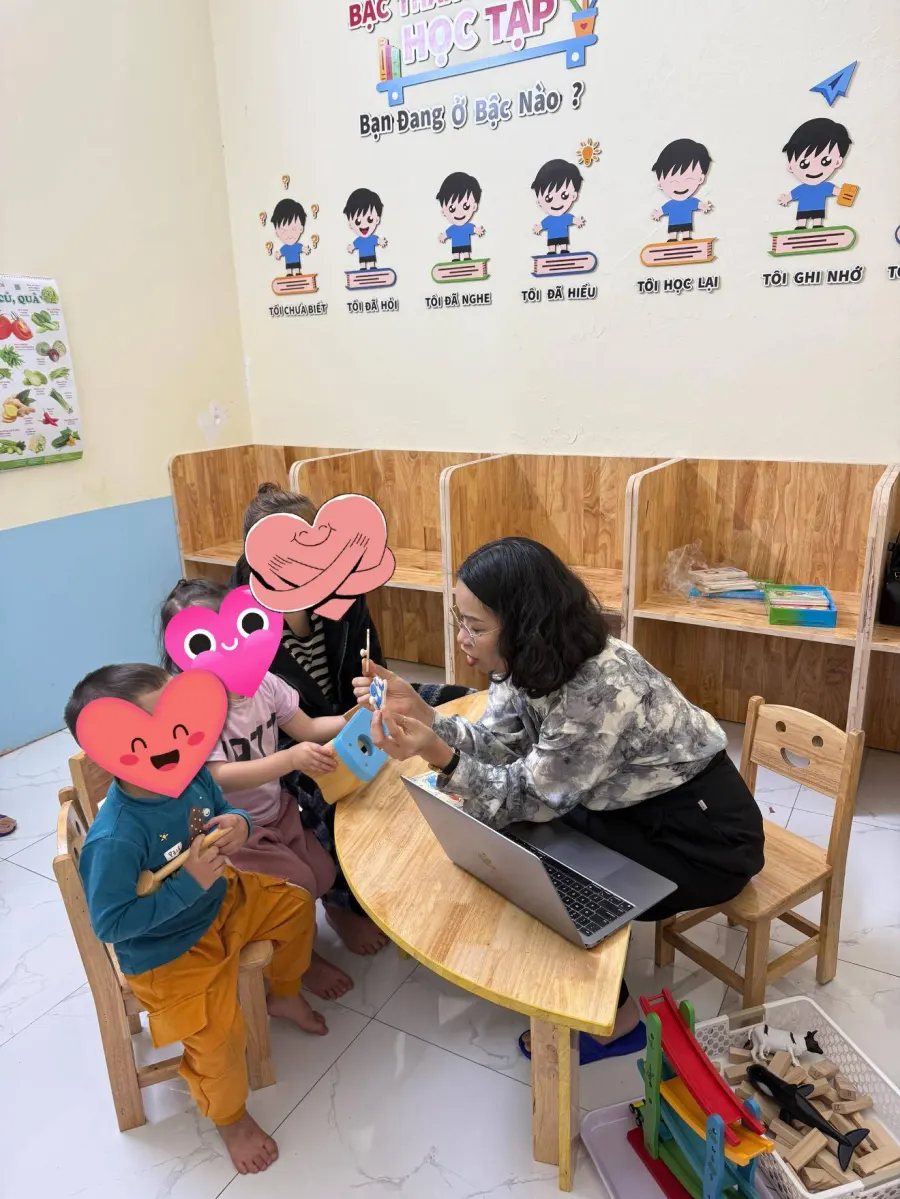 Trung tâm Can thiệp Khơi Sáng