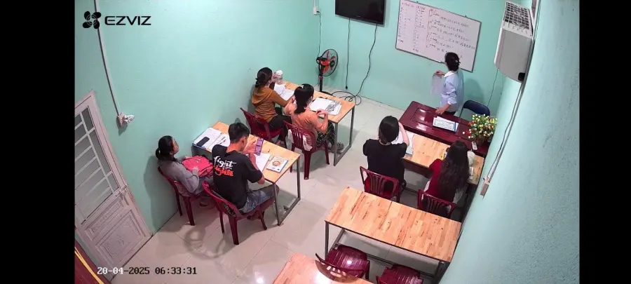 Trung tâm Ngoại ngữ Tin học Huy Hoàng