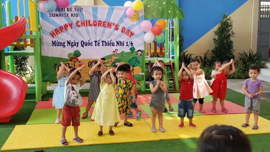Trường mầm non Mặt Trời Bé Thơ (Sunrise Kids)