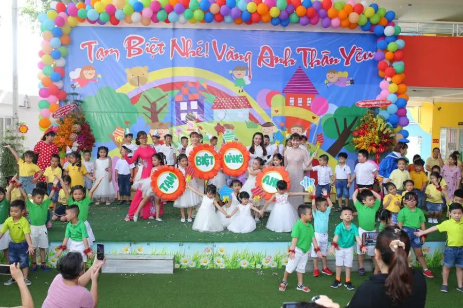 Trường mầm non Vàng Anh