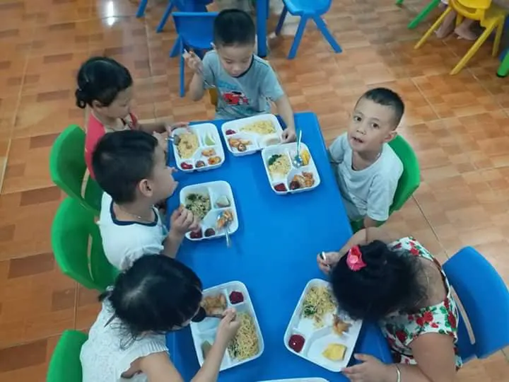 Trường mầm non Hoa Hồng