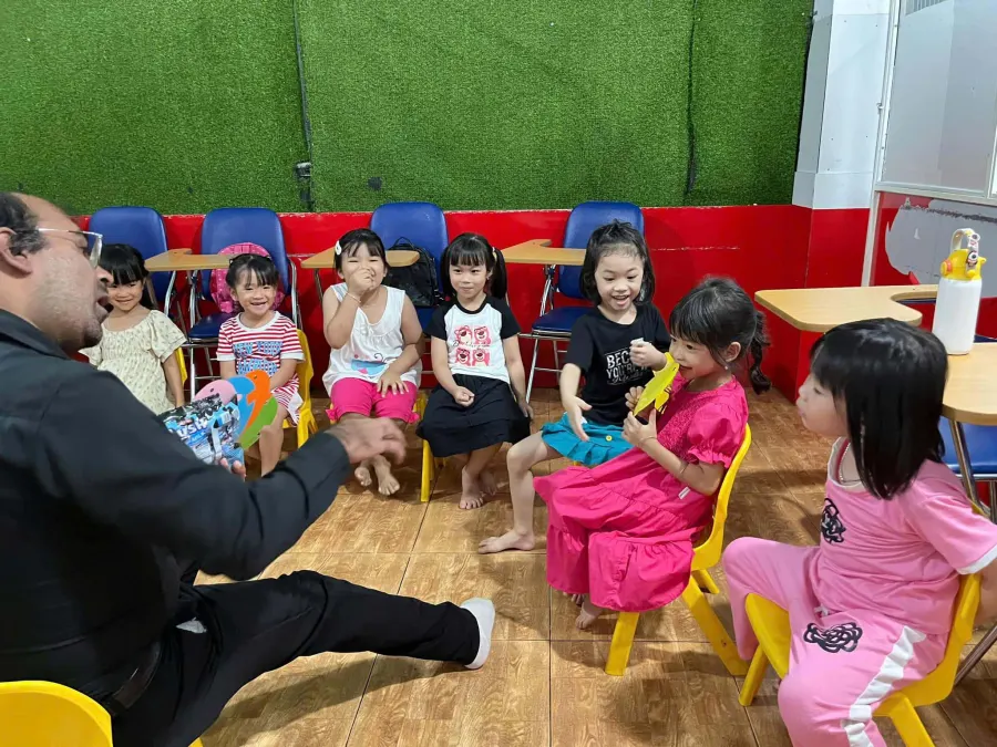 Trung tâm Ngoại Ngữ Tin Học Mang Yang - MYEC