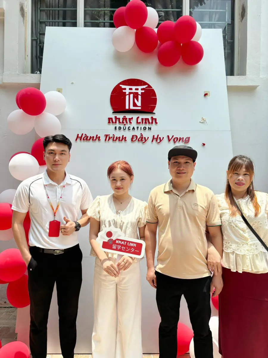Trung tâm Nhật Linh Education