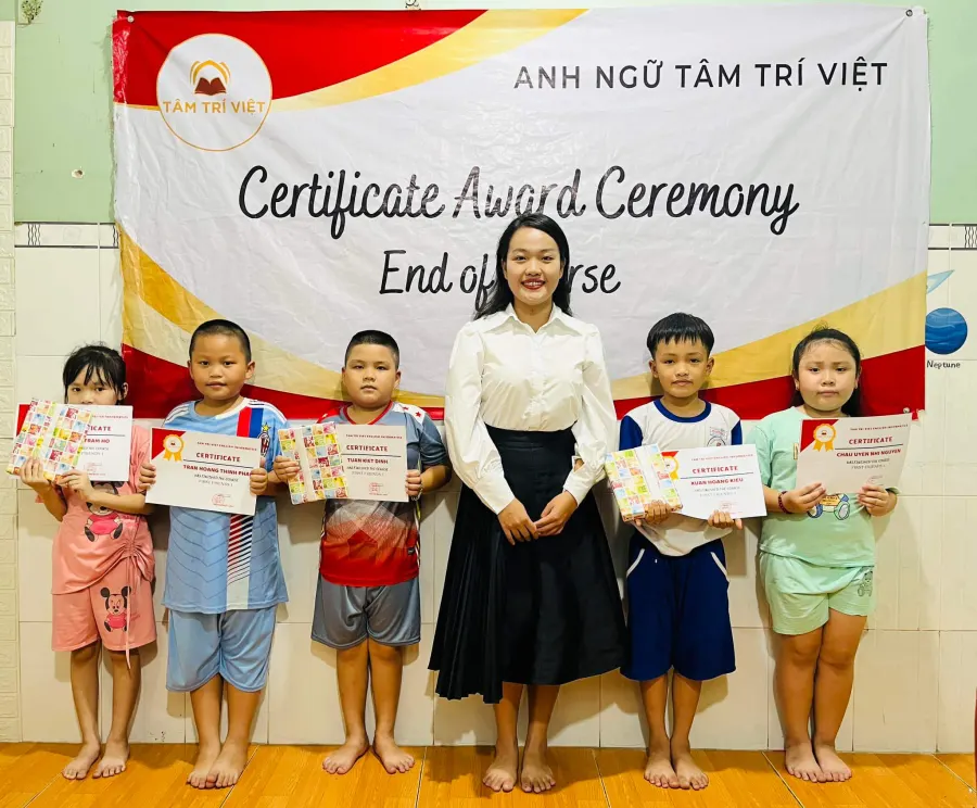 Trung tâm Anh ngữ - Tin học TÂM TRÍ VIỆT