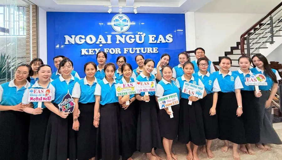 Trung tâm Ngoại Ngữ EAS