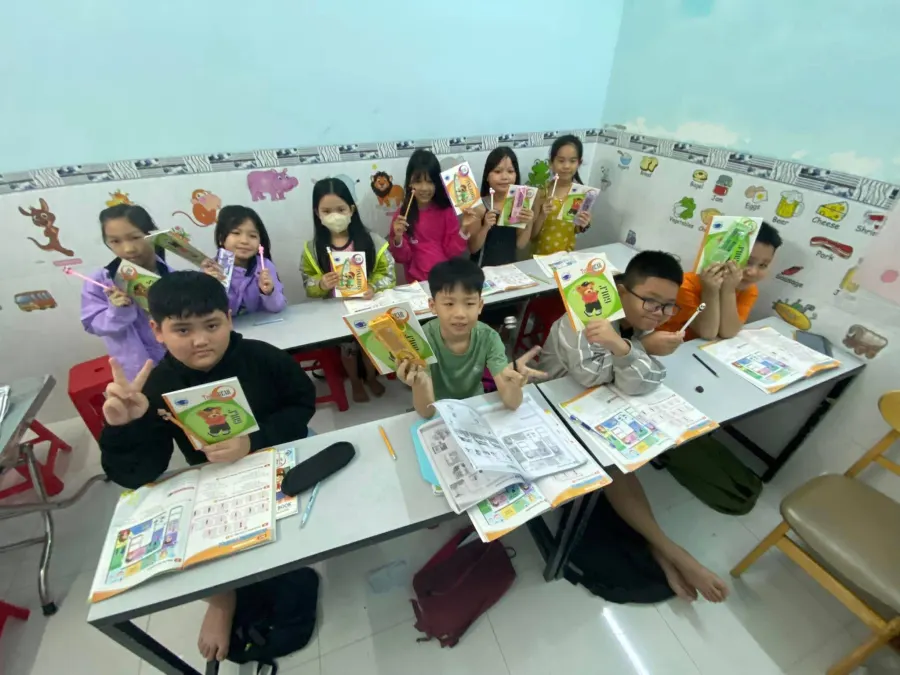 Lớp Tiếng Anh Ms Thuỷ