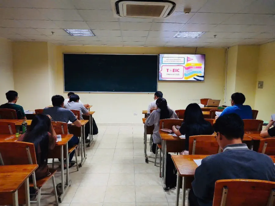 Trung tâm Ngoại Ngữ Đại Học Nha Trang - Centre For Foreign Languages