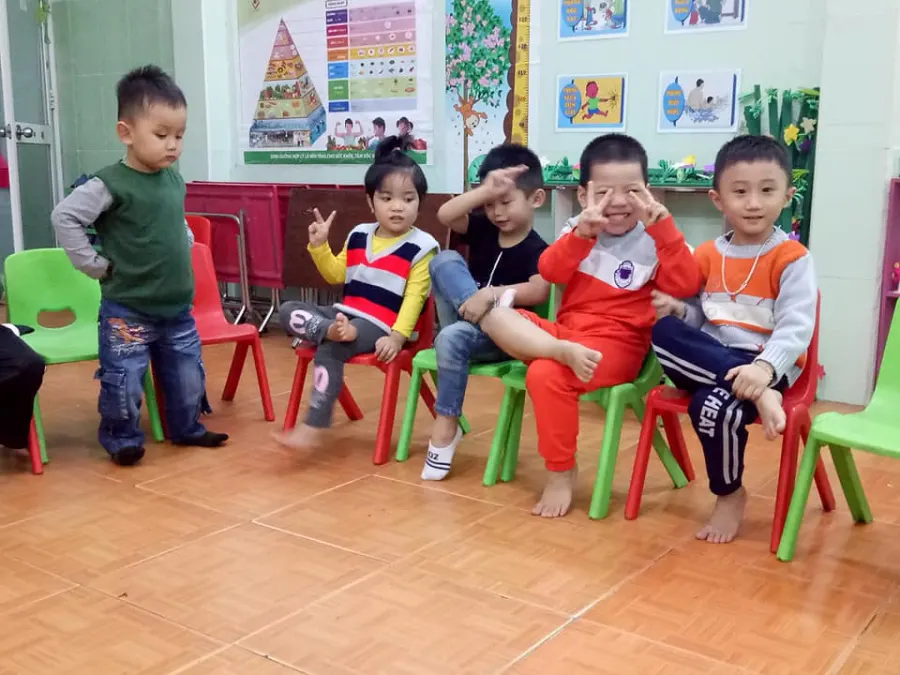 Trường mầm non Thỏ Nâu - Hòa Nam, Hòa Minh