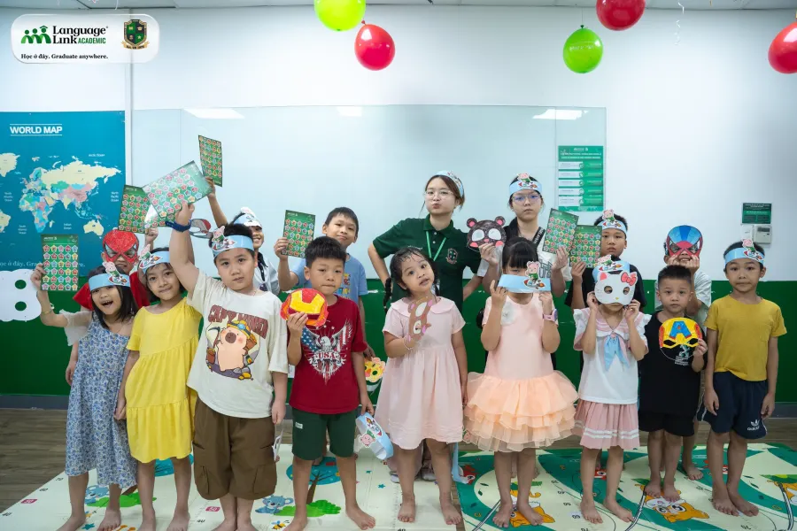 Hệ thống Language Link Academic - Tiếng Anh chuyên tích hợp