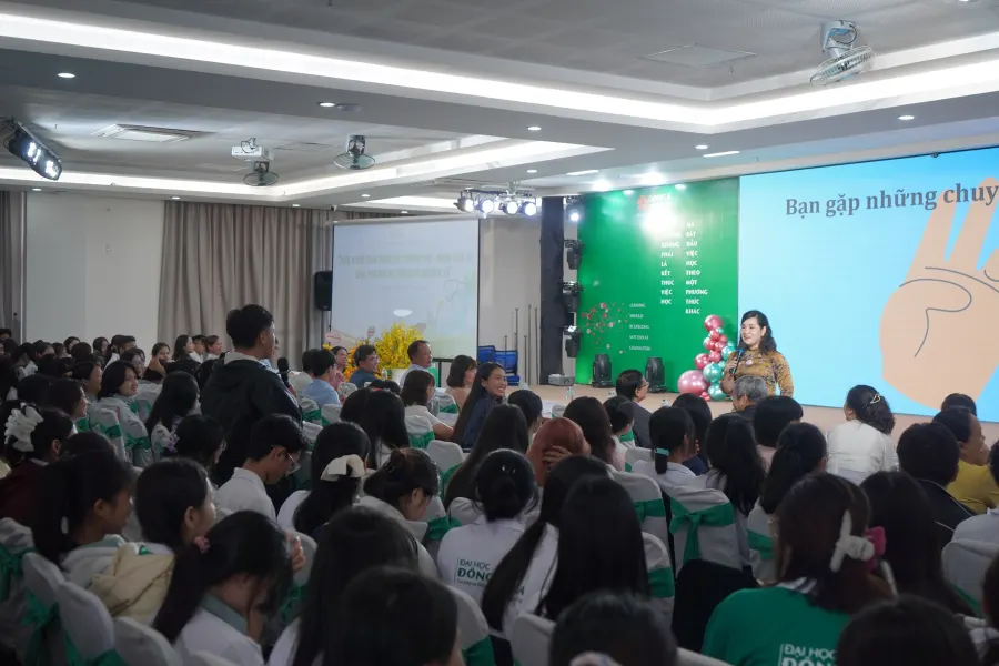 Đại học Đông Á
