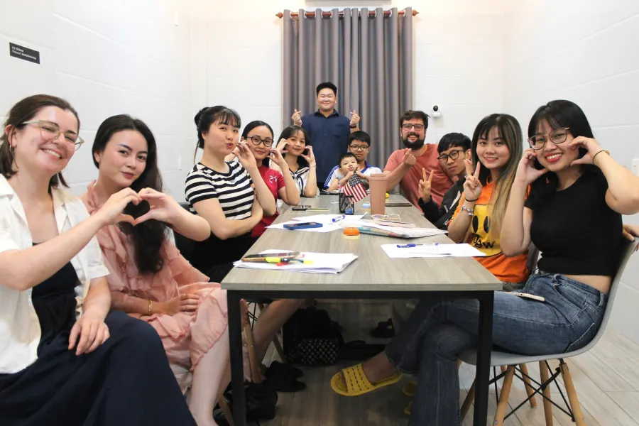 Lớp B English