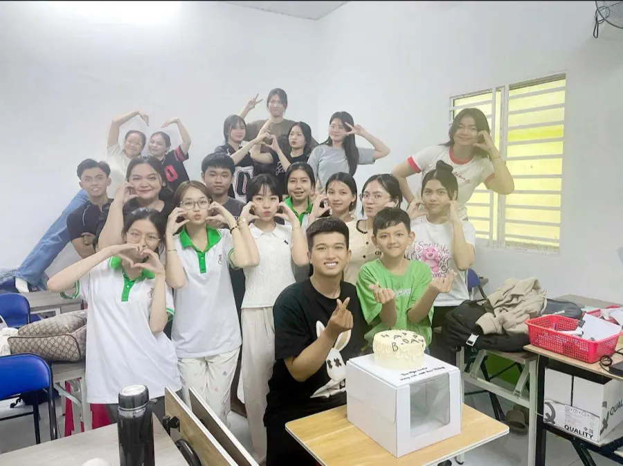 Trung tâm YEN NGOC center ANH - HÀN - HOA