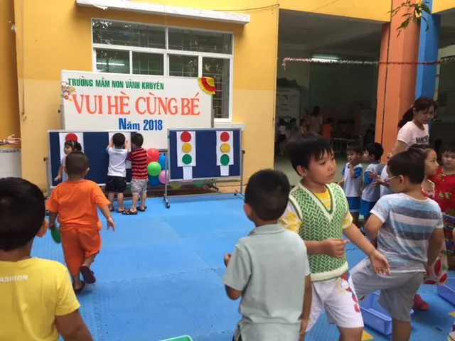Trường mầm non Vành Khuyên