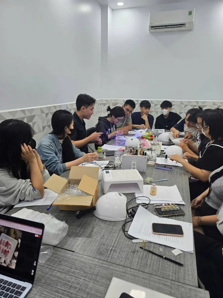 Lớp The Professionalism