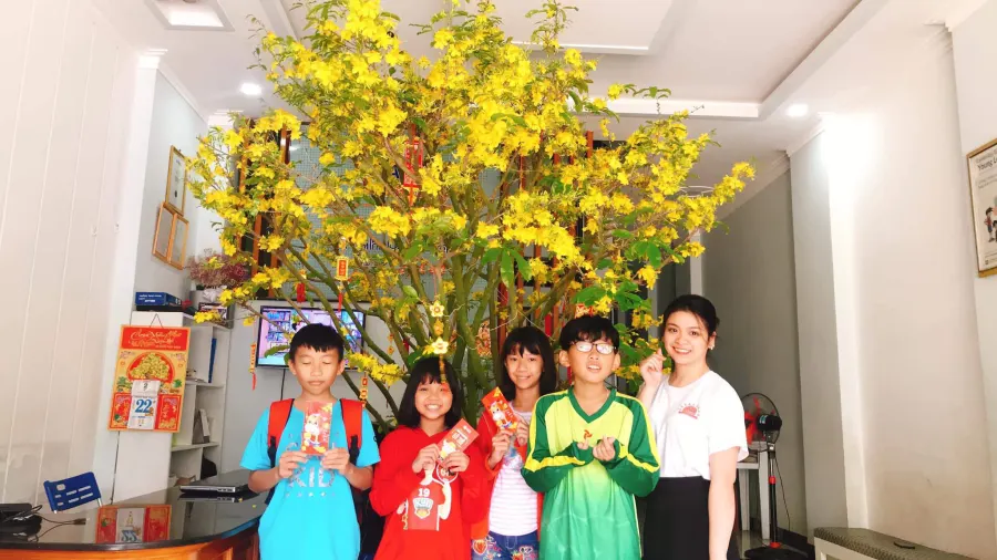 Trung tâm Ngoại ngữ Ánh Dương
