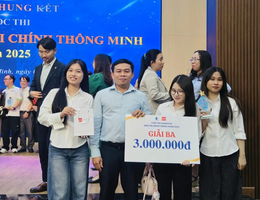 Trường Cao Đẳng Công Nghệ Thông Tin - TP.HCM (ITC)