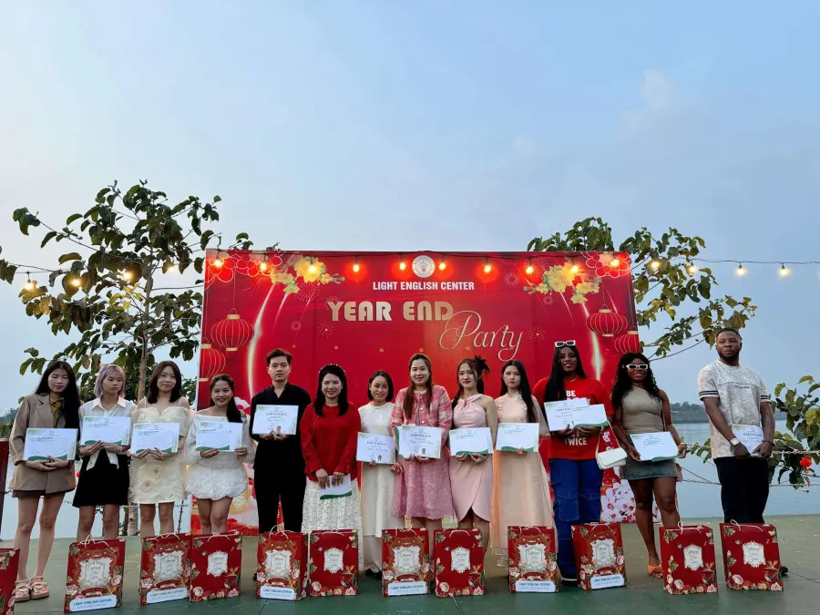 Trung tâm Light English Center Gia Nghĩa - Cơ sở 1