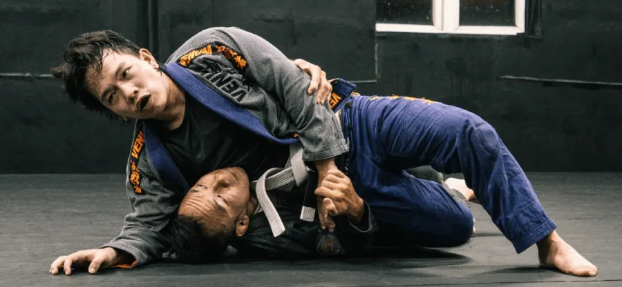Câu lạc bộ võ thuật tổng hợp AGOGE: Võ Tổng Hợp, Quyền Anh, Kickboxing, Quyền Thái, Nhu Thuật, Vật - Cơ sở Ba Đình