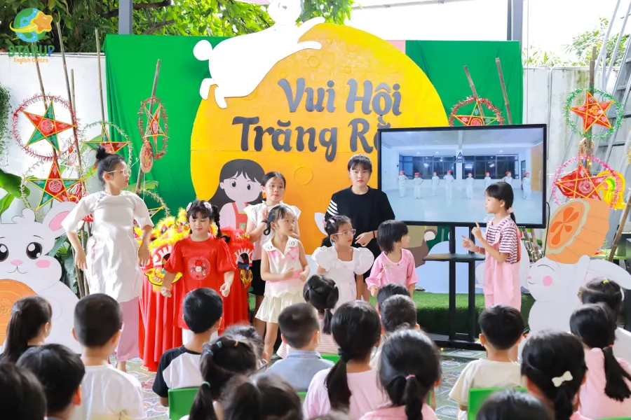 Trung tâm Anh Ngữ Ngôi Sao - StarUp