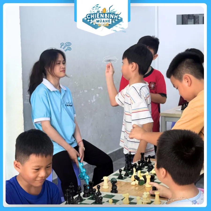 Câu lạc bộ Cờ vua Chess House - CS1 Nơ Trang Long