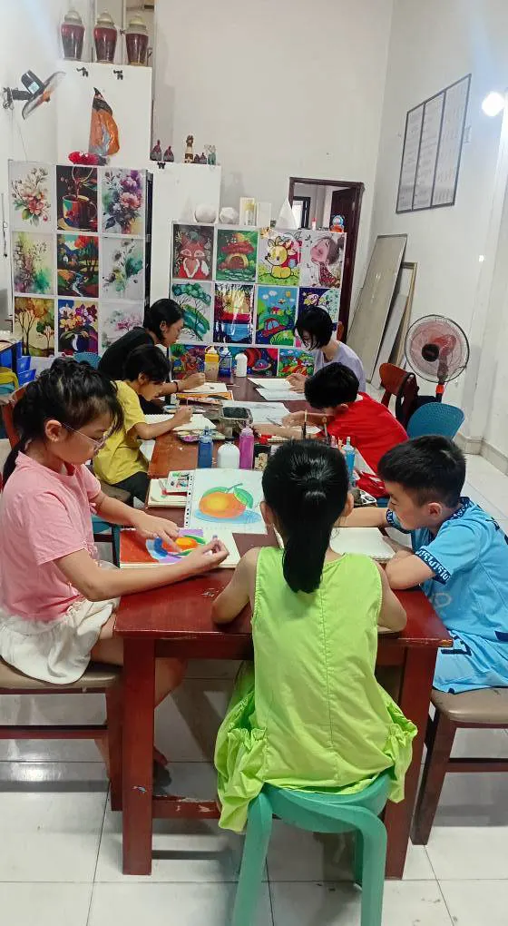 Trung tâm Mỹ thuật Moon Art
