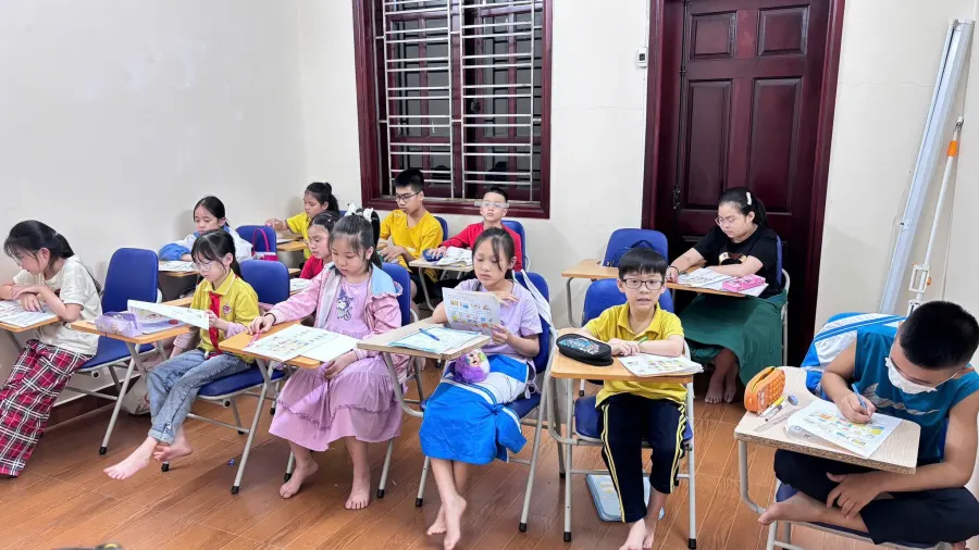 Lớp Ms.Hang English Class