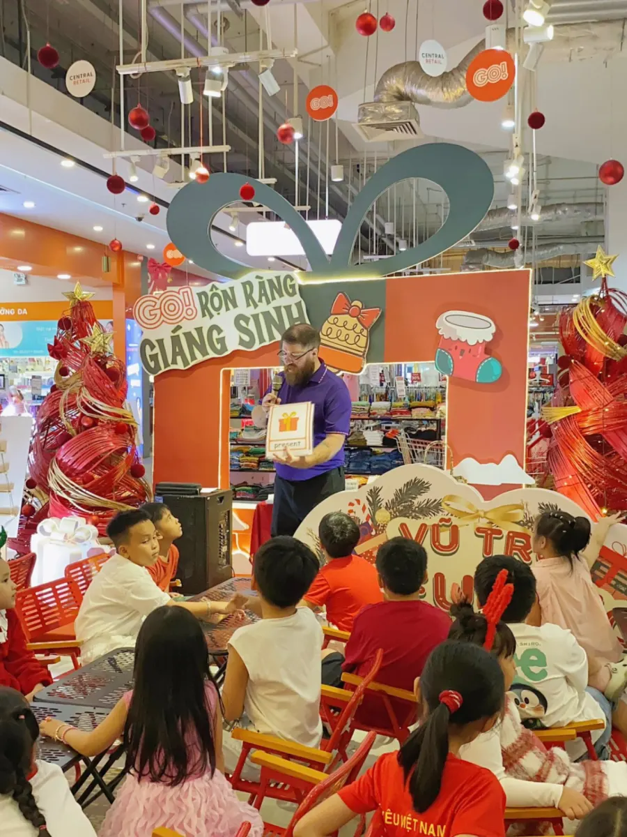 Trung tâm UK English