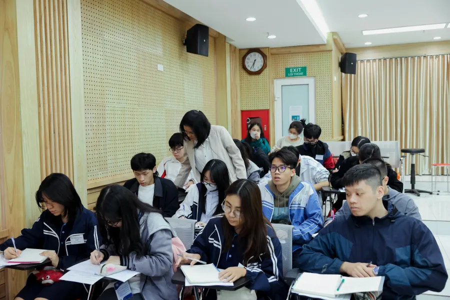 Lớp Ielts Cô Nhã