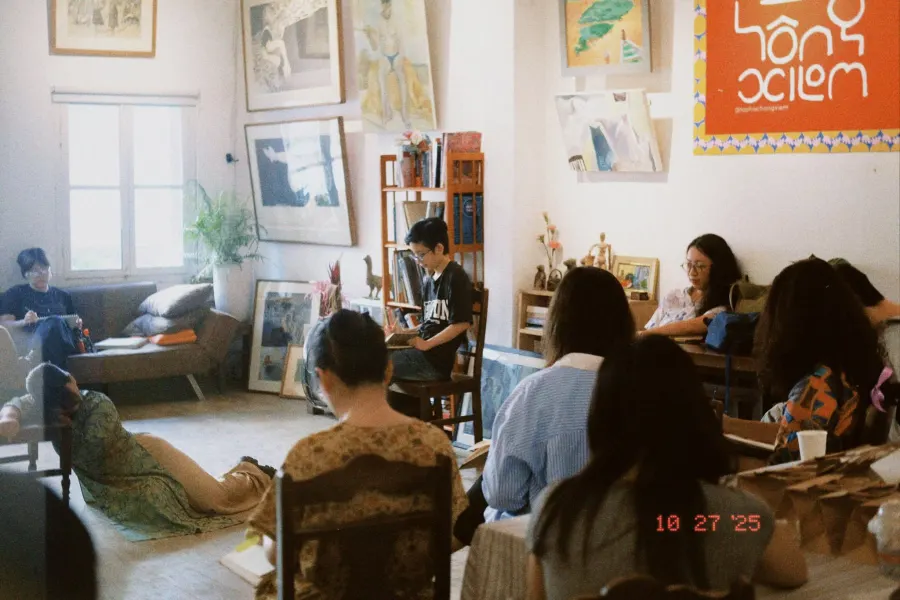 Lớp học vẽ Hồng Xiêm