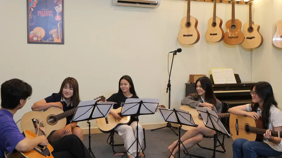 Lớp học Guitar Xanhevent