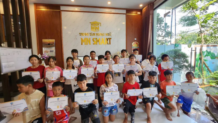 Trung tâm Ngoại Ngữ MN SMART