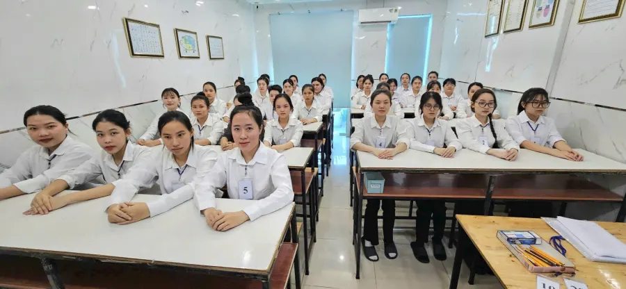 Trung tâm Ichikai- Giới thiệu việc làm và tư vấn du học