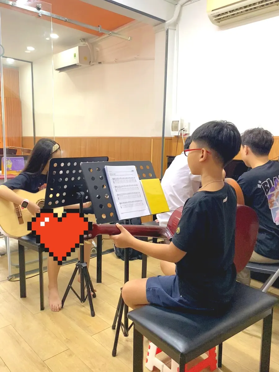 Trường Âm Nhạc Clover Music School