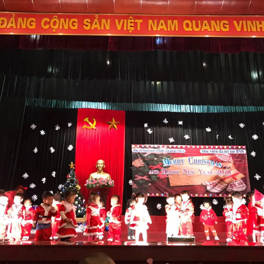 Trường mầm non Mặt Trời Xanh