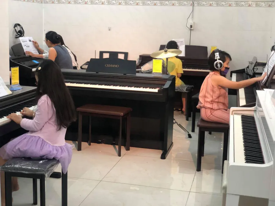 Trung tâm Thiên Phúc Music