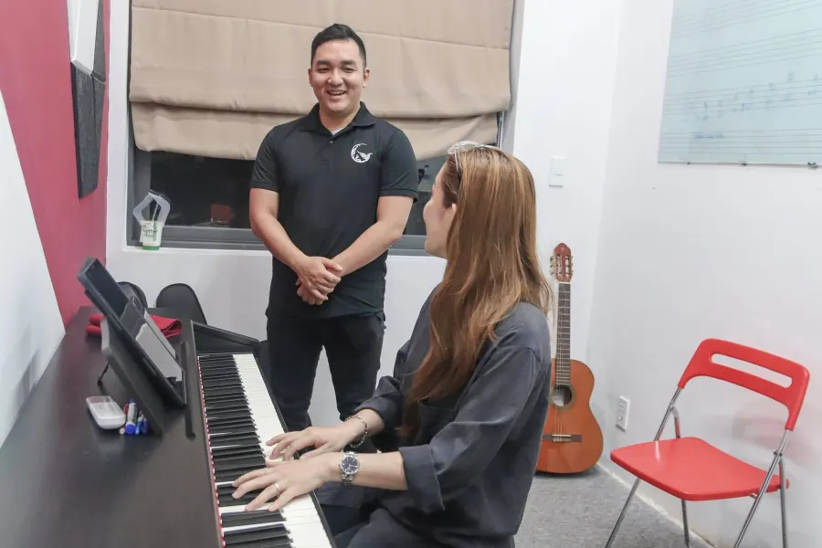 Trung tâm RUMMY Music Room